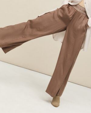 Pantaloni in viscosa beige NKN